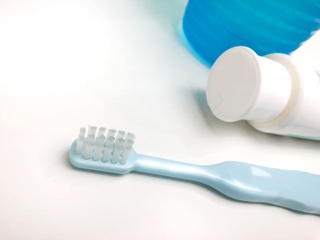 歯ブラシが臭い！携帯用の歯ブラシを清潔に保つ方法と対策！